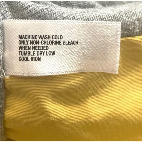 GAP Kids Yellow Windbreaker Jacket Unisex Size Small 6-7 Hooded - Picture 4 of 11
